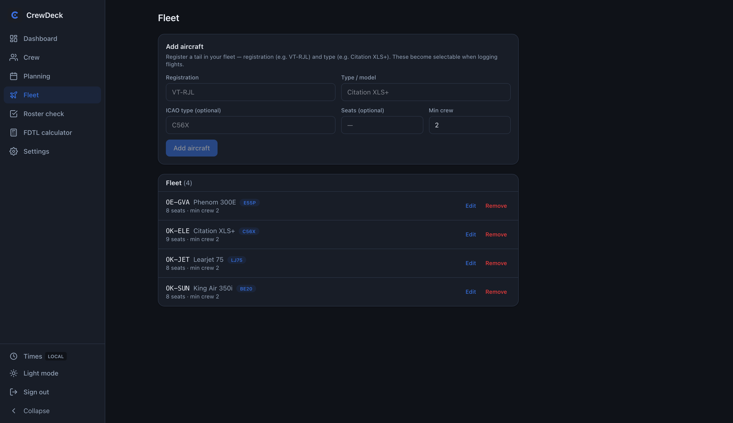 Fleet screen listing aircraft with type, seats and minimum crew